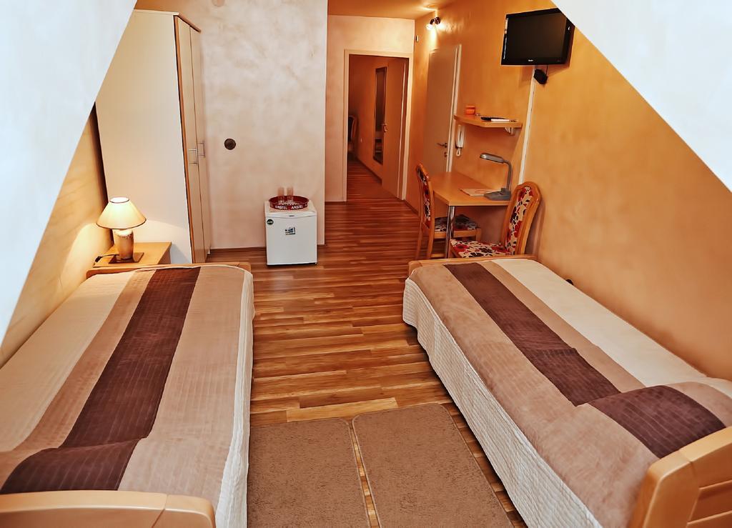 Apartmani Amaro โนวีซาด ห้อง รูปภาพ