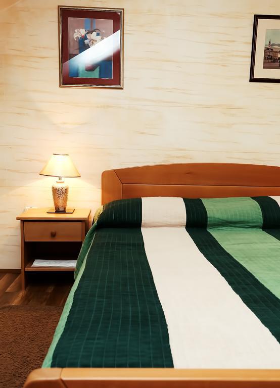 Apartmani Amaro โนวีซาด ห้อง รูปภาพ