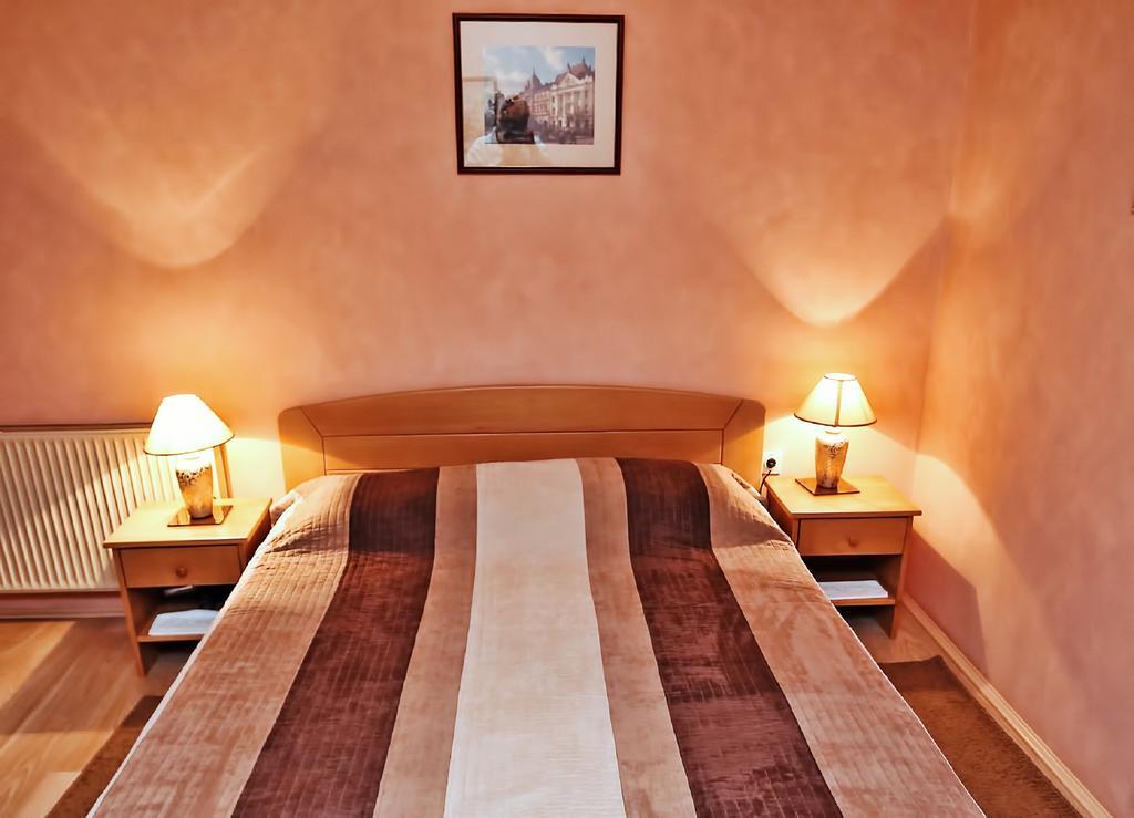 Apartmani Amaro โนวีซาด ห้อง รูปภาพ