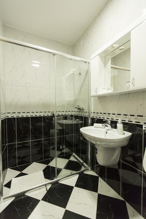 Apartmani Amaro โนวีซาด ภายนอก รูปภาพ